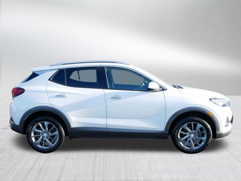 Used 2023 Buick Encore GX Essence w/ Experience Buick Package image 8