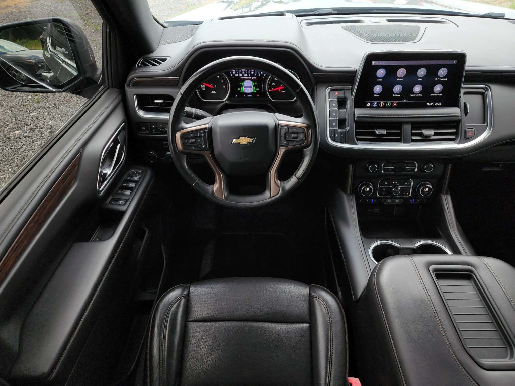 Used 2021 Chevrolet Tahoe High Country w/ Premium Package RWD image 20