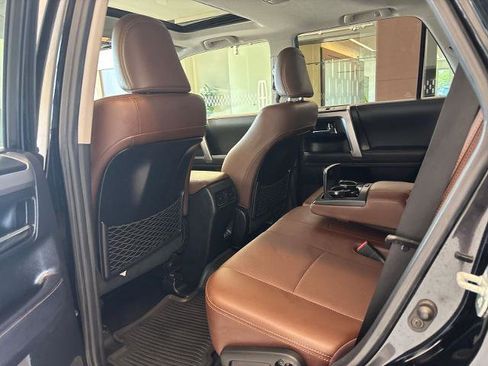 Used 2021 Toyota 4Runner Limited AWD/4WD image 10