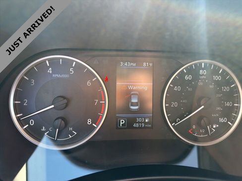 Certified 2025 Nissan Sentra S image 11