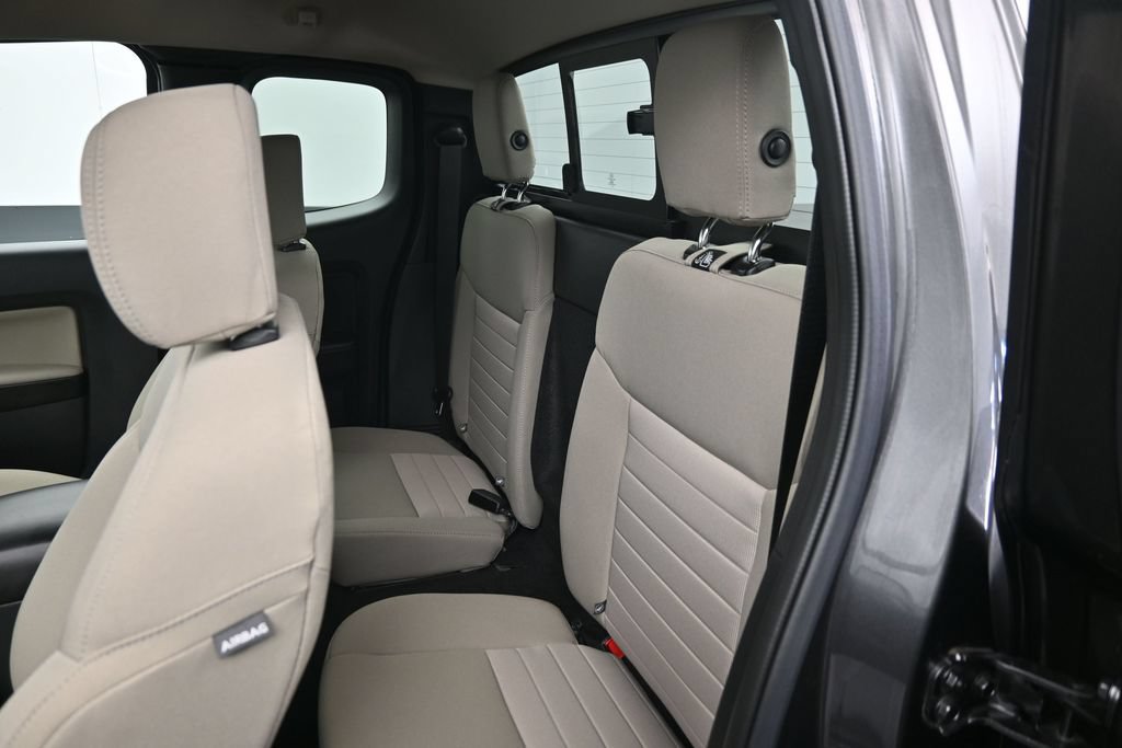 Used 2019 Ford Ranger XLT w/ Equipment Group 302A Luxury AWD/4WD image 26