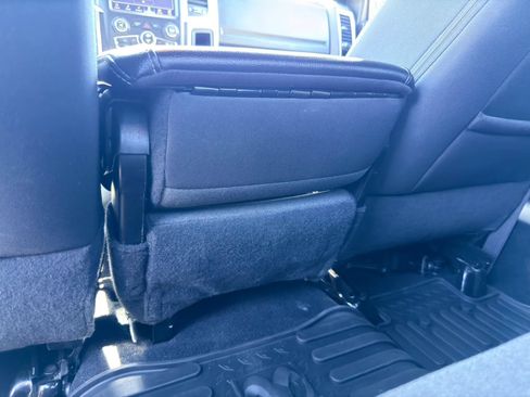 Used 2023 RAM 1500 Classic Warlock w/ Electronics Group AWD/4WD image 25