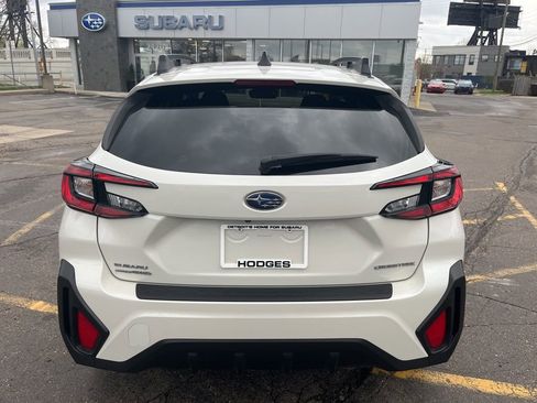 Certified 2024 Subaru Crosstrek 2.0i Premium image 7
