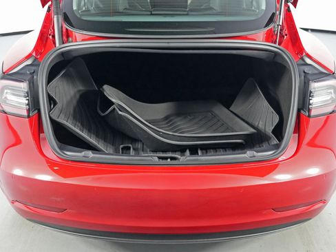 Used 2022 Tesla Model 3 image 10