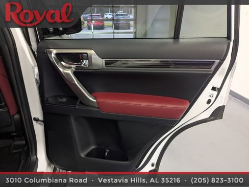 Used 2023 Lexus GX 460 Premium image 9