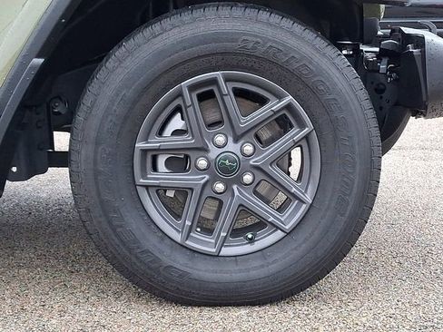 Used 2025 Jeep Gladiator Sport image 8