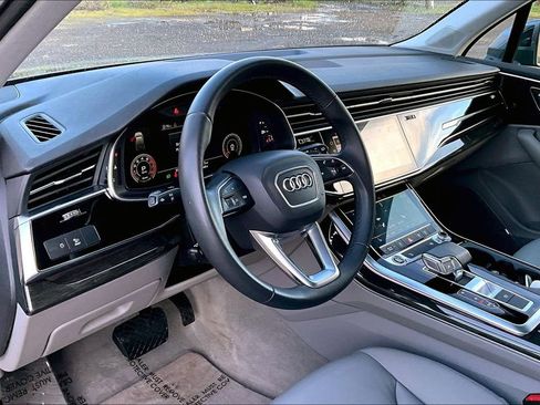 Used 2021 Audi Q7 3.0T Premium Plus w/ Premium Plus Package image 19