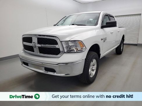 Used 2020 RAM 1500 Classic SLT image 1