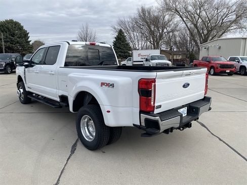 New 2026 Ford F350 XLT w/ XLT Premium Package AWD/4WD image 10