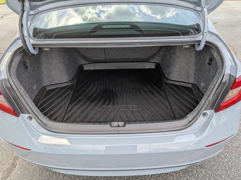 Used 2022 Honda Accord Sport image 32