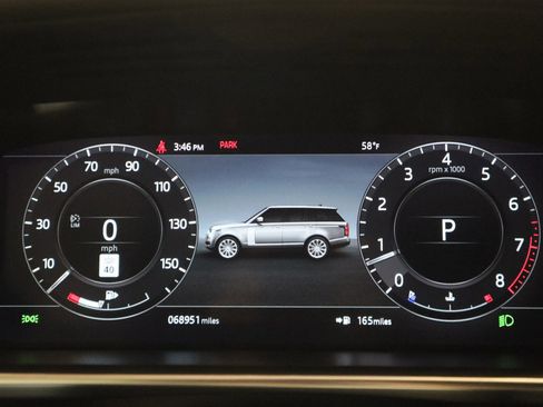 Used 2022 Land Rover Range Rover Westminster Edition image 17
