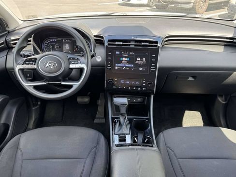 Used 2024 Hyundai Tucson SEL AWD/4WD image 3