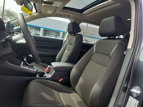 Used 2025 Honda CR-V EX image 15