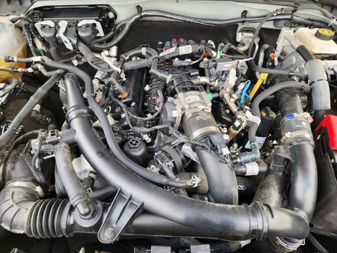 Used 2021 Ford Bronco Black Diamond AWD/4WD image 27