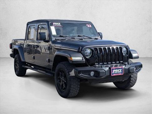 Used 2022 Jeep Gladiator Willys image 3