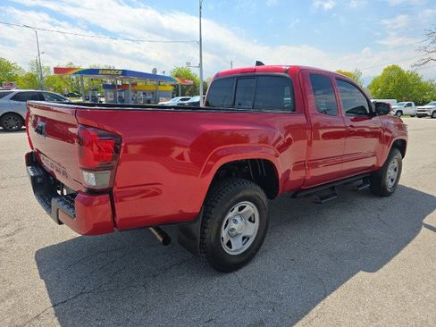 Used 2021 Toyota Tacoma SR w/ SR Convenience Package RWD image 3