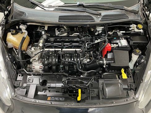Used 2019 Ford Fiesta SE image 21