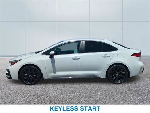 Used 2024 Toyota Corolla SE w/ SE Convenience Package FWD image 10