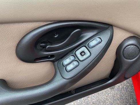 Used 2001 Pontiac Firebird Convertible w/ 3800 Performance Pkg image 18