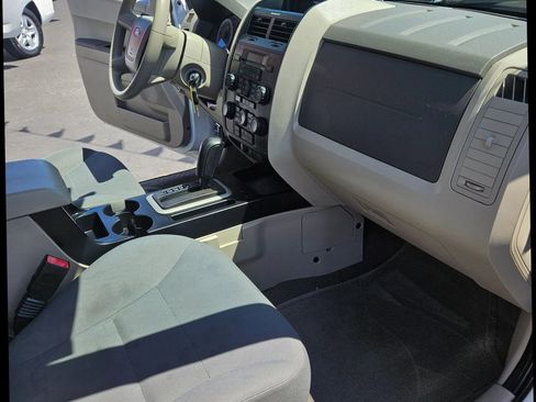 Used 2008 Ford Escape XLS image 20