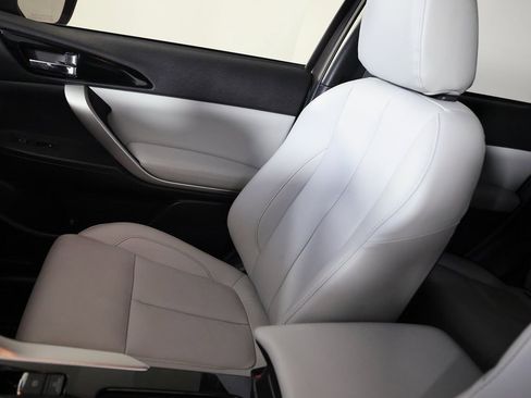 Used 2023 Mitsubishi Eclipse Cross SEL image 32