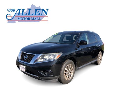 Used 2014 Nissan Pathfinder SV image 1