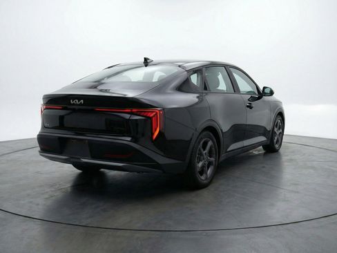 Used 2025 Kia K4 FWD image 9