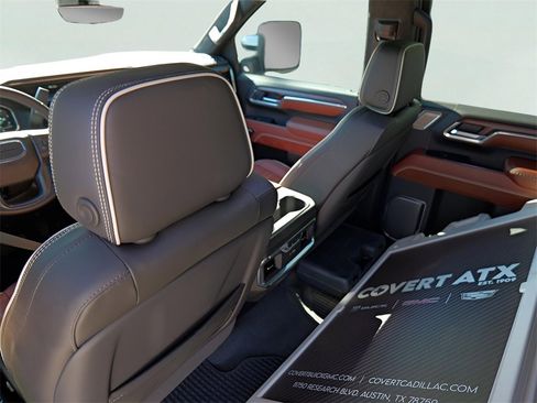 New 2025 GMC Sierra 3500 Denali Ultimate image 23