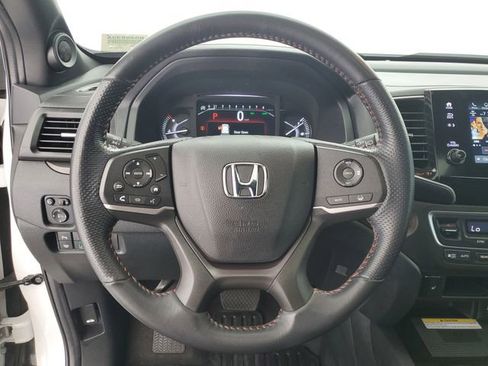 Used 2023 Honda Passport TrailSport image 24