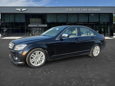 Used 2009 Mercedes-Benz C 300 Sedan image 1