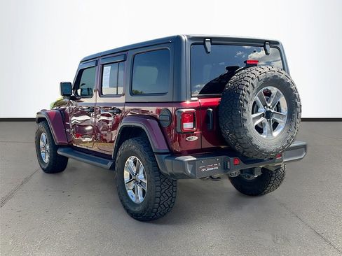 Used 2022 Jeep Wrangler Unlimited Sahara w/ Cold Weather Group image 5