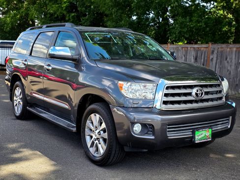 Used 2011 Toyota Sequoia Limited AWD/4WD image 1