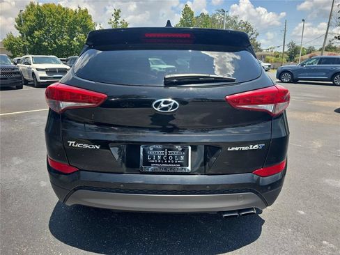 Used 2016 Hyundai Tucson Limited w/ Option Group 03 FWD image 3