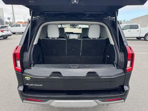 Certified 2025 Ford Expedition Platinum AWD/4WD image 18