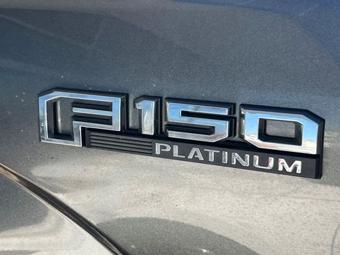 Used 2015 Ford F150 Platinum w/ Equipment Group 701A Luxury image 21