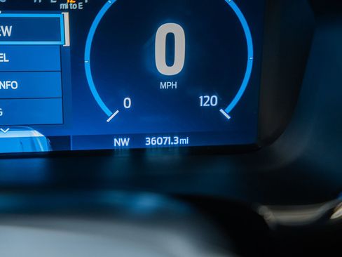 Certified 2023 Ford F150 Lariat image 51