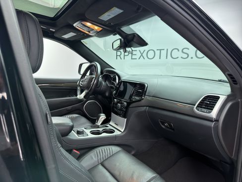 Used 2020 Jeep Grand Cherokee Trackhawk AWD/4WD image 17