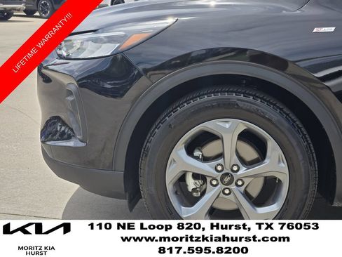Used 2025 Ford Escape ST-Line FWD image 14