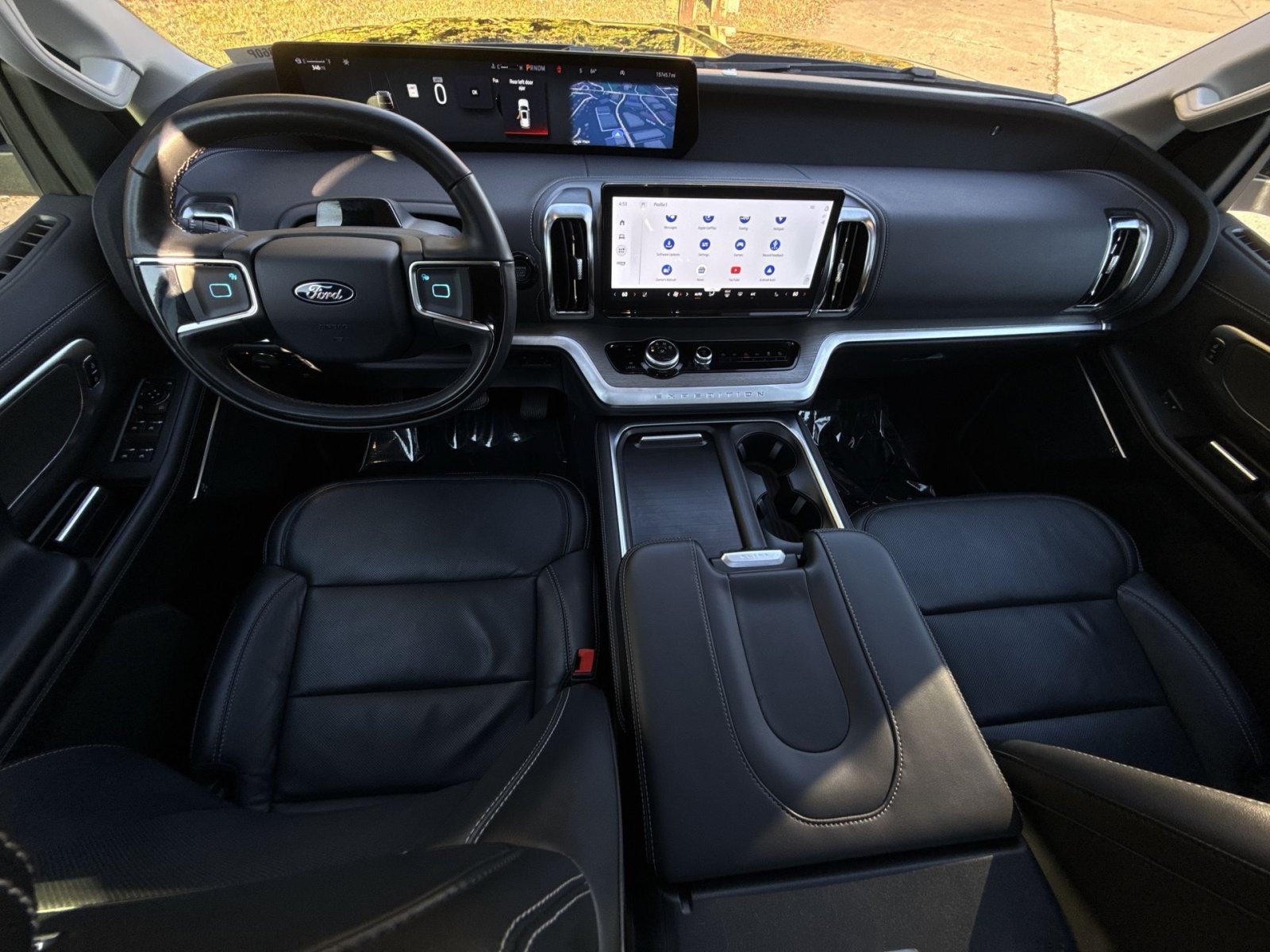 Used 2025 Ford Expedition Max Platinum AWD/4WD image 32