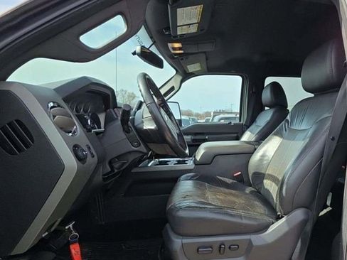 Used 2011 Ford F350 Lariat w/ Lariat Interior Pkg image 5