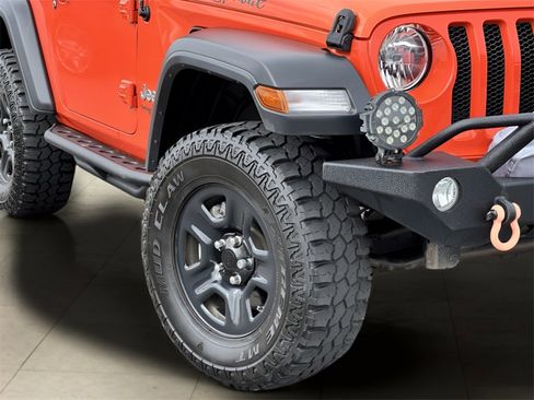 Used 2019 Jeep Wrangler Sport image 29