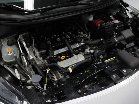 Certified 2024 Nissan Versa SR FWD image 30