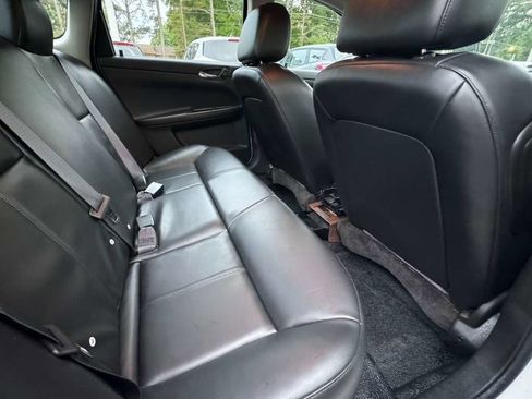Used 2016 Chevrolet Impala Police FWD image 9