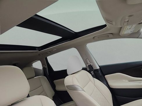 Used 2024 Nissan Murano Platinum w/ Cargo Package image 35