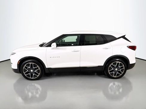Used 2024 Chevrolet Blazer Premier w/ Enhanced Convenience Package AWD/4WD image 4