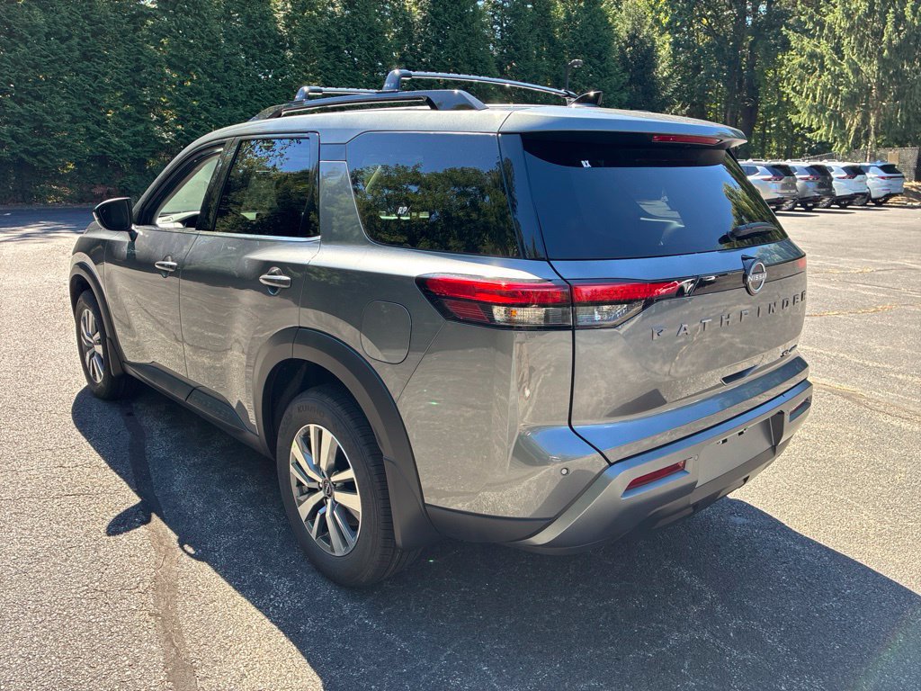 New 2026 Nissan Pathfinder SL AWD/4WD image 5