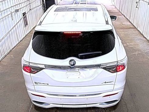 Used 2022 Buick Enclave Avenir w/ Trailering Package, 5000 lbs. AWD/4WD image 6