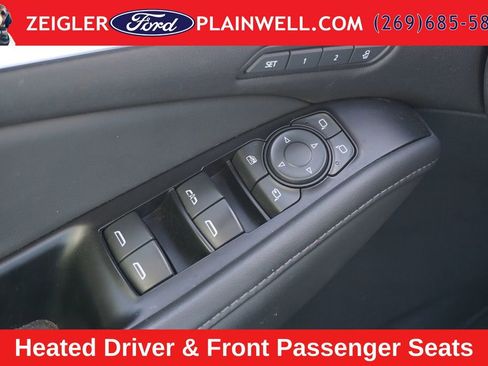 Used 2022 Buick Enclave Avenir w/ Avenir Technology Package AWD/4WD image 31