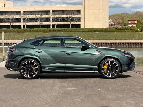 Used 2024 Lamborghini Urus S AWD/4WD image 7