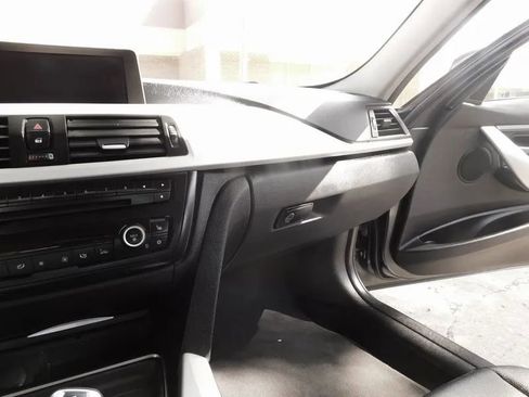 Used 2012 BMW 328i Sedan RWD image 29